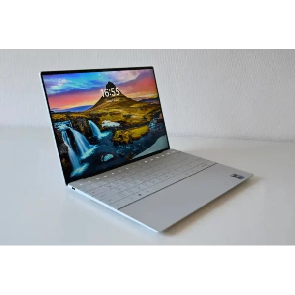 Dell XPS 9320 Plus Core i5 12th Gen